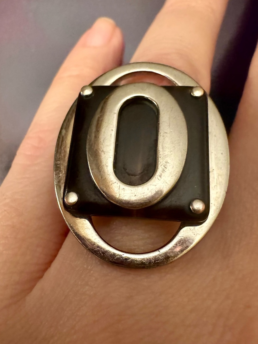 Coach Silver O and Tortoise Shell Resin Ring - Picture 3 of 11